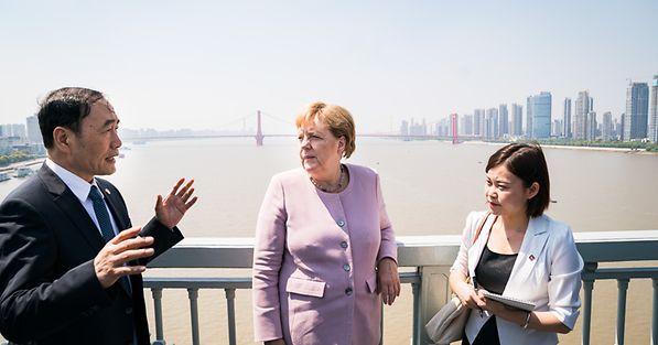 merkel wuhan.jpg